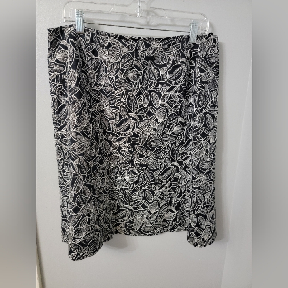 Talbots Black and White A-Line Skirt - Picture 2 of 4